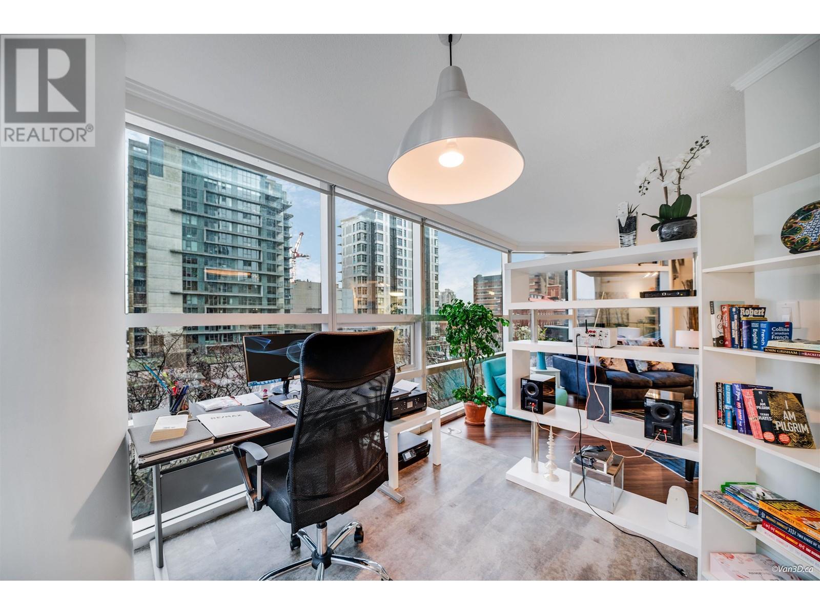 Photo 16 of 701 1050 Burrard Street, Vancouver BC