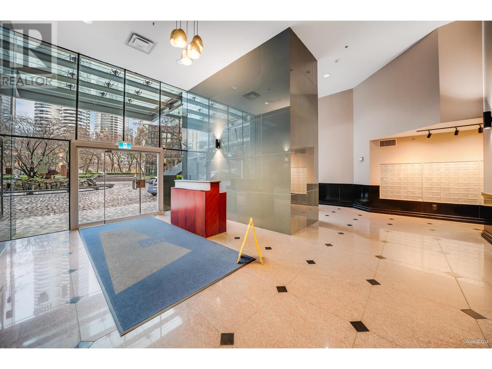 Photo 23 of 701 1050 Burrard Street, Vancouver BC