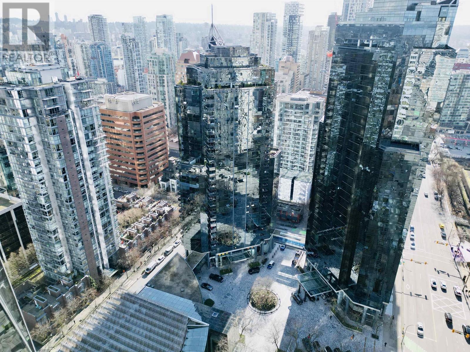 Photo 39 of 701 1050 Burrard Street, Vancouver BC
