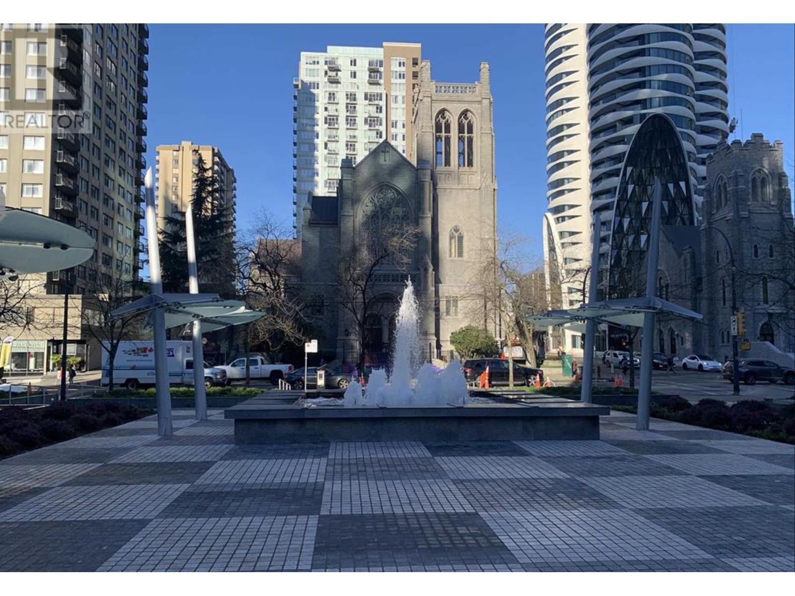 Photo 33 of 701 1050 Burrard Street, Vancouver BC