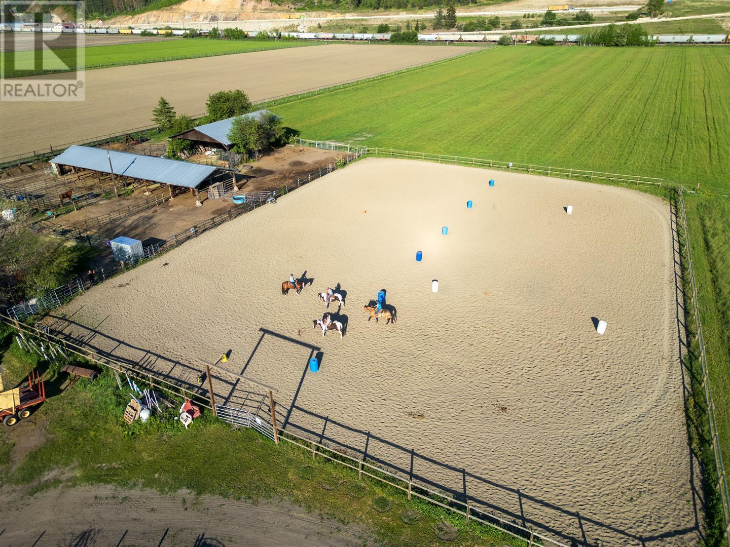 5976 VLA Road, Chase