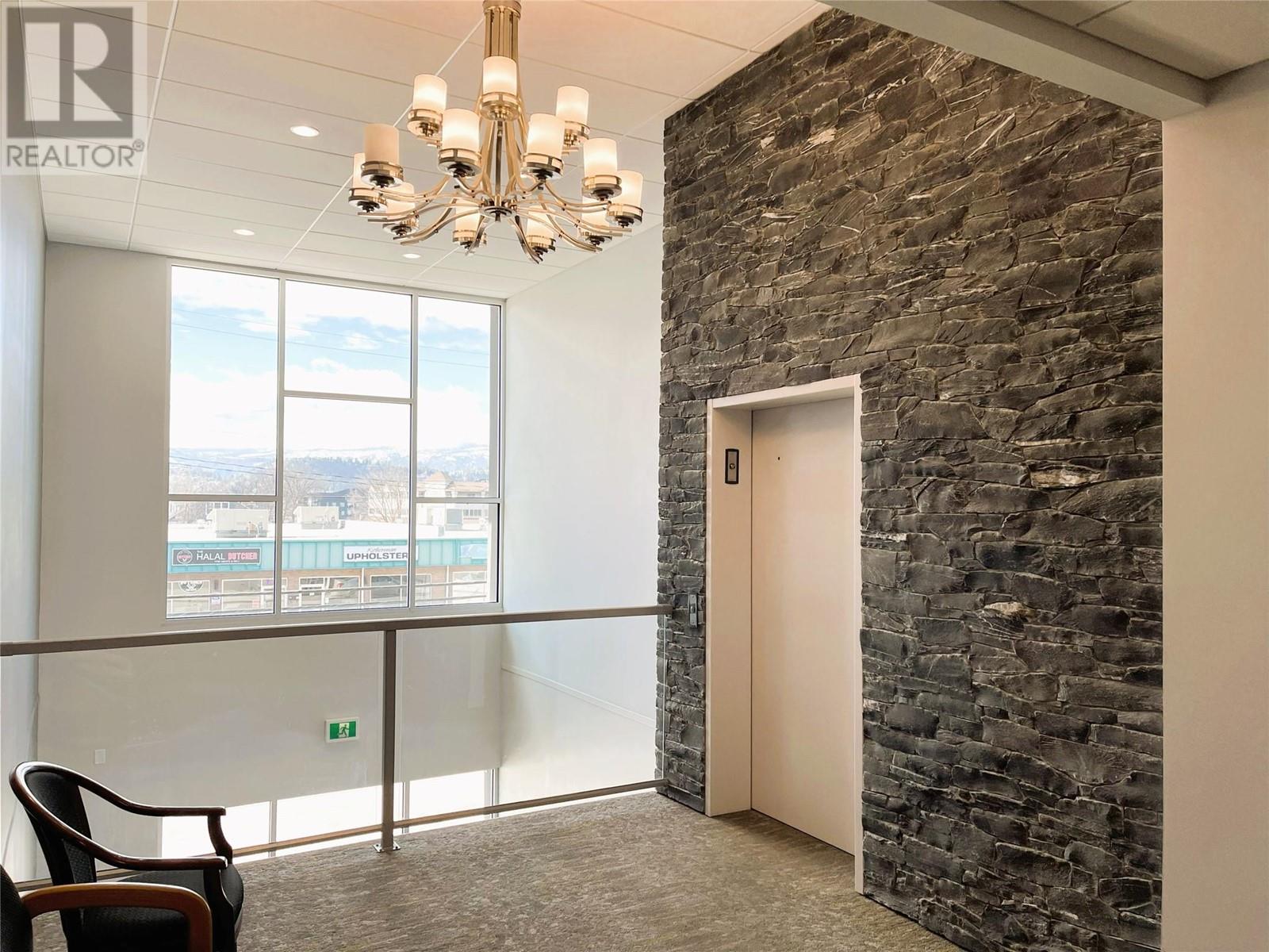 203 145 Asher Road, Kelowna