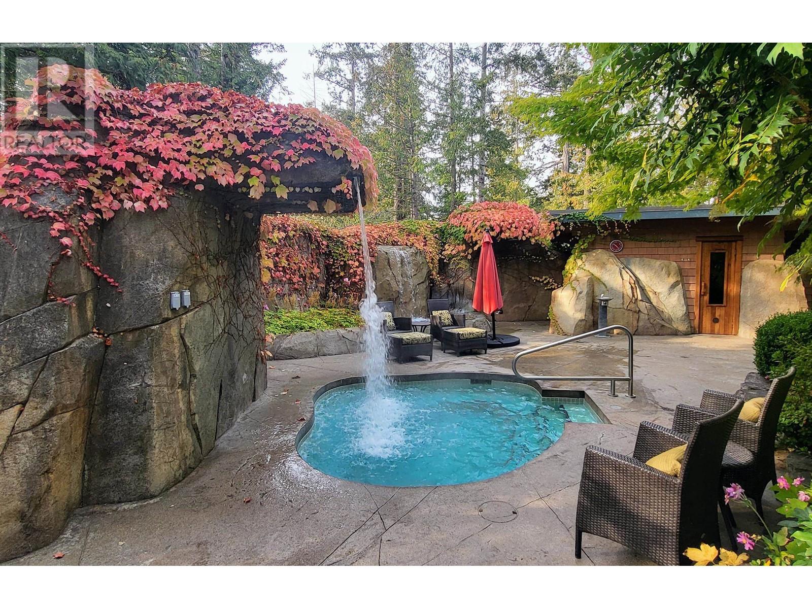 30C 12849 LAGOON ROAD, Pender Harbour