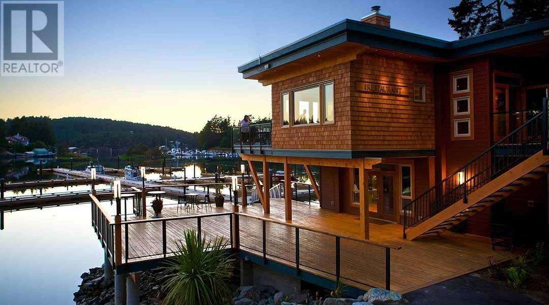 30C 12849 LAGOON ROAD, Pender Harbour