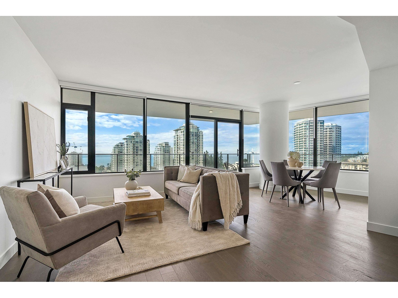 1108 1588 JOHNSTON ROAD, White Rock real estate listing R2974858