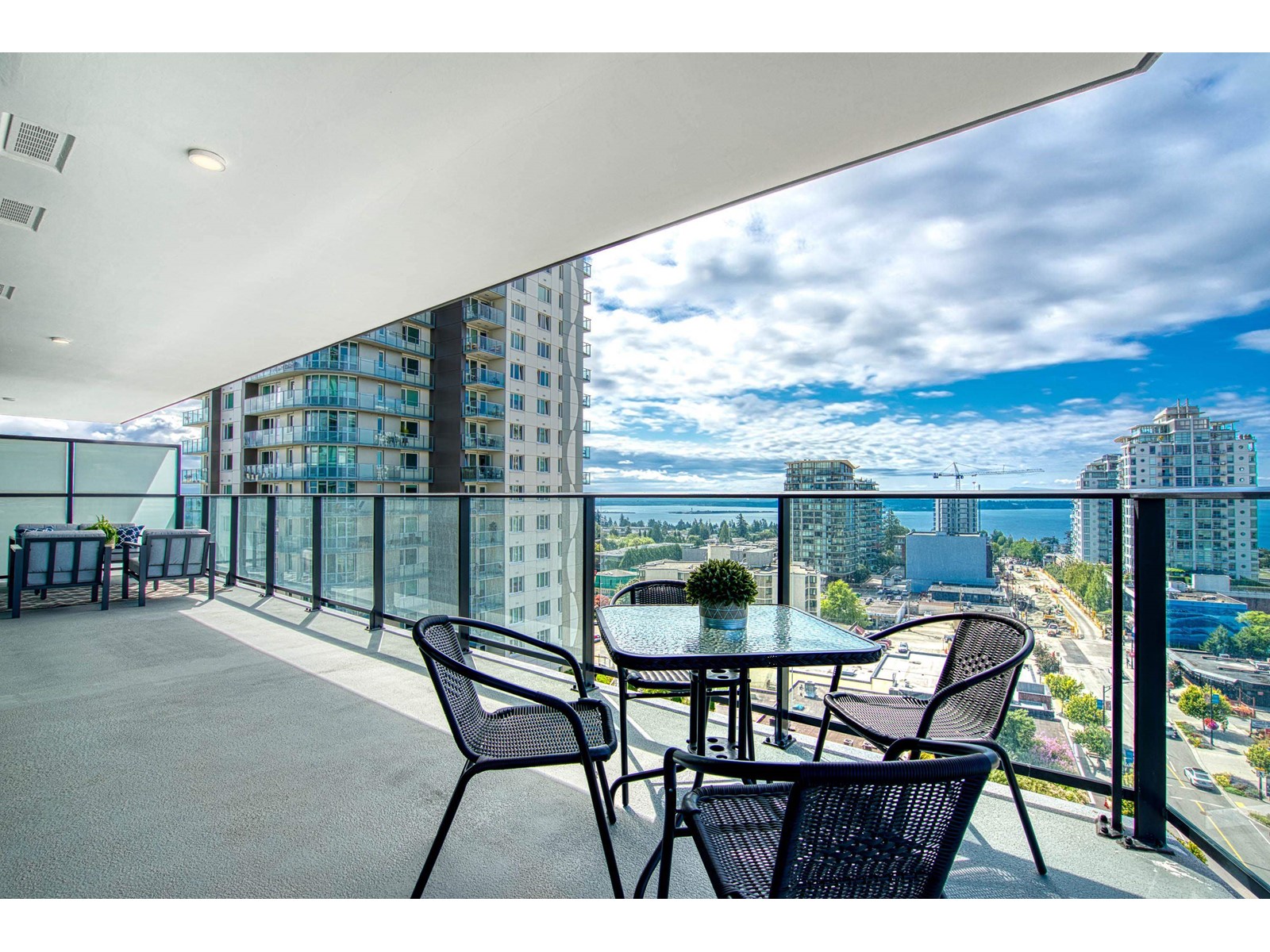 1108 1588 JOHNSTON ROAD, White Rock real estate listing R2974858
