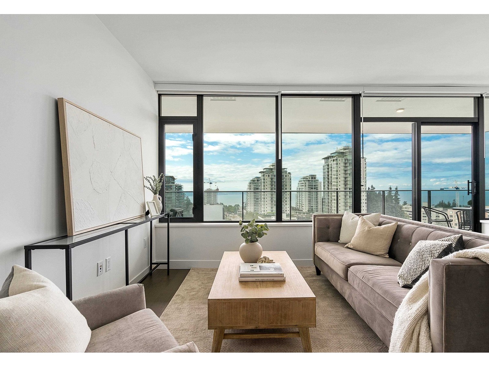 1108 1588 JOHNSTON ROAD, White Rock real estate listing R2974858