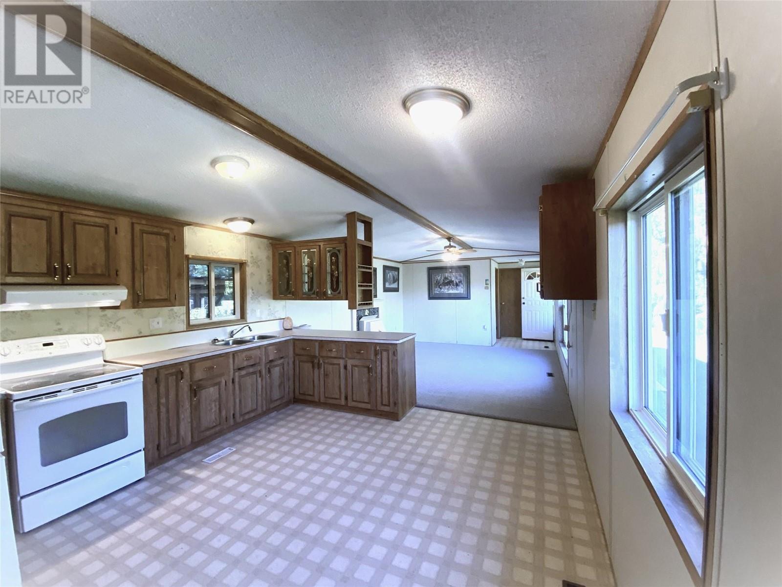  655 Caouette Road, Sorrento