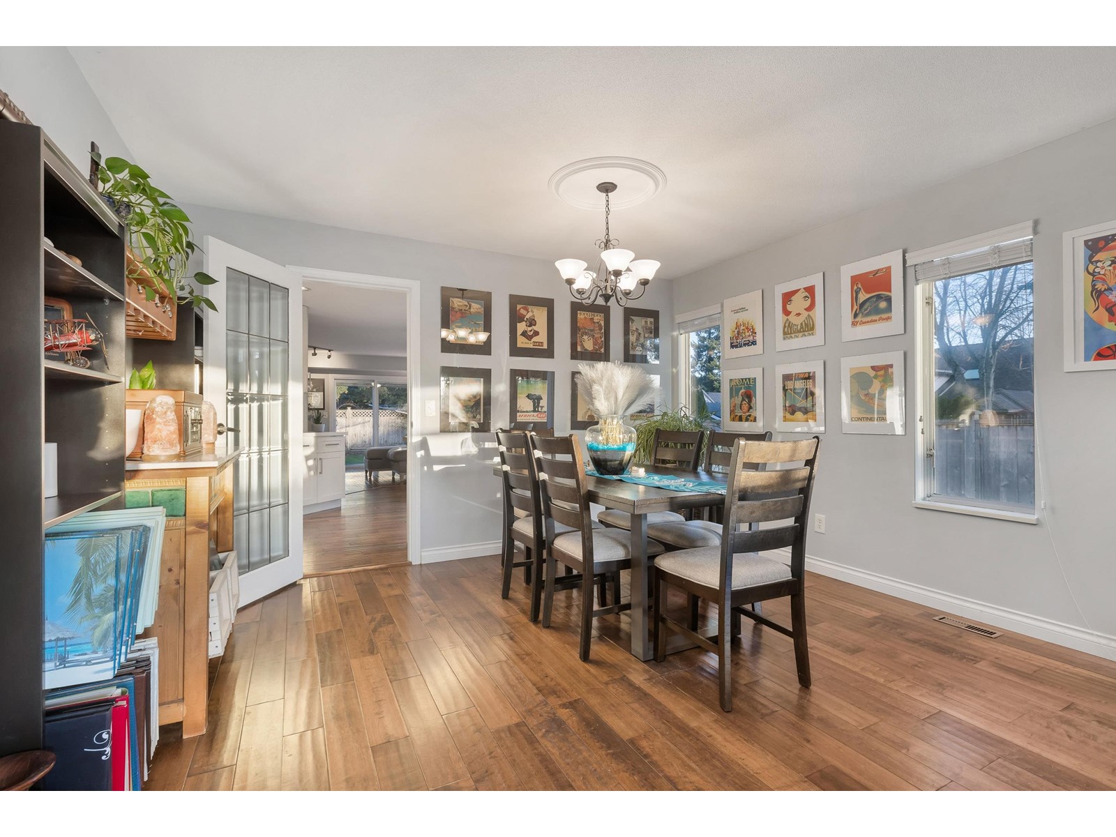 1530 CORY ROAD, White Rock real estate listing R2974728