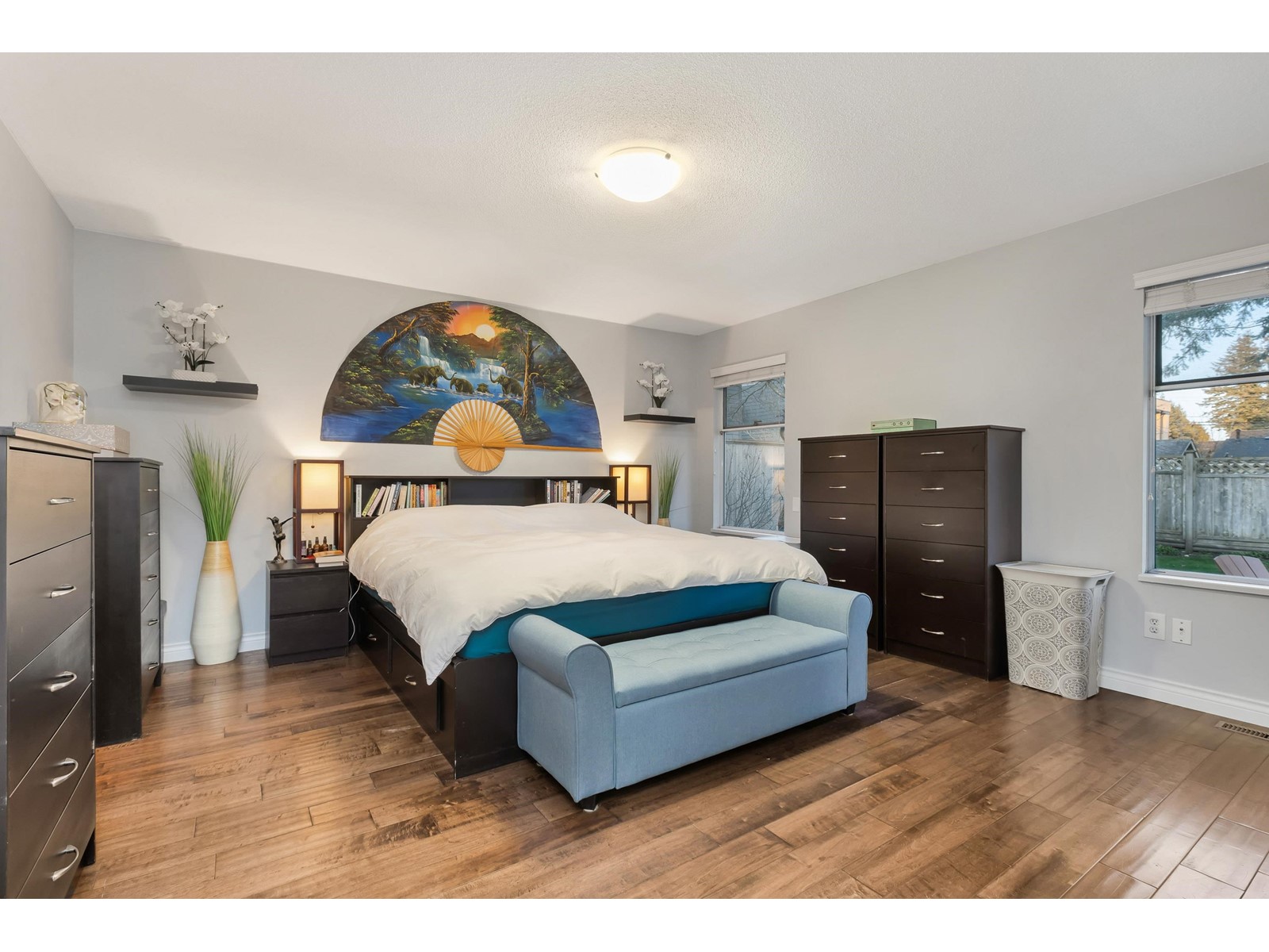 1530 CORY ROAD, White Rock real estate listing R2974728