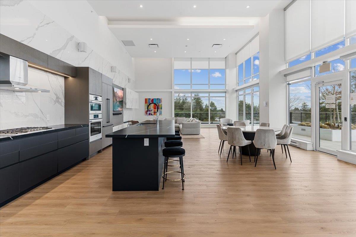 601 1526 FINLAY STREET, White Rock real estate listing R2975179