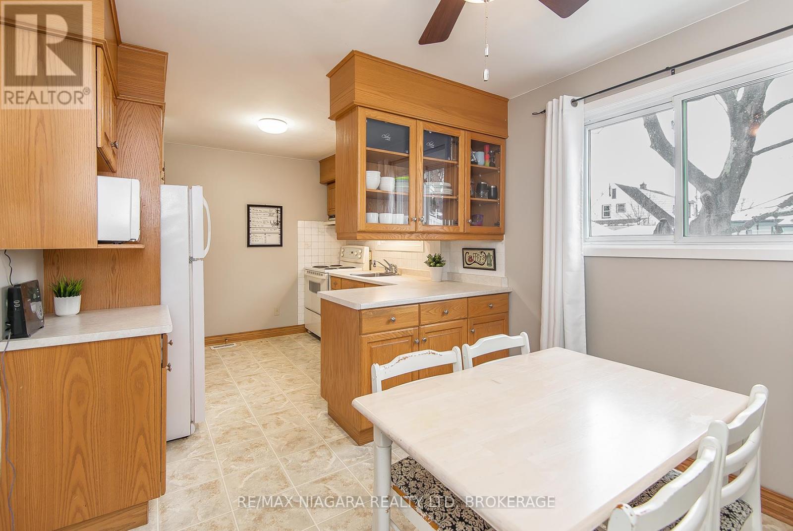 Photo 20 of 5 Glen Avenue, St Catharines ON