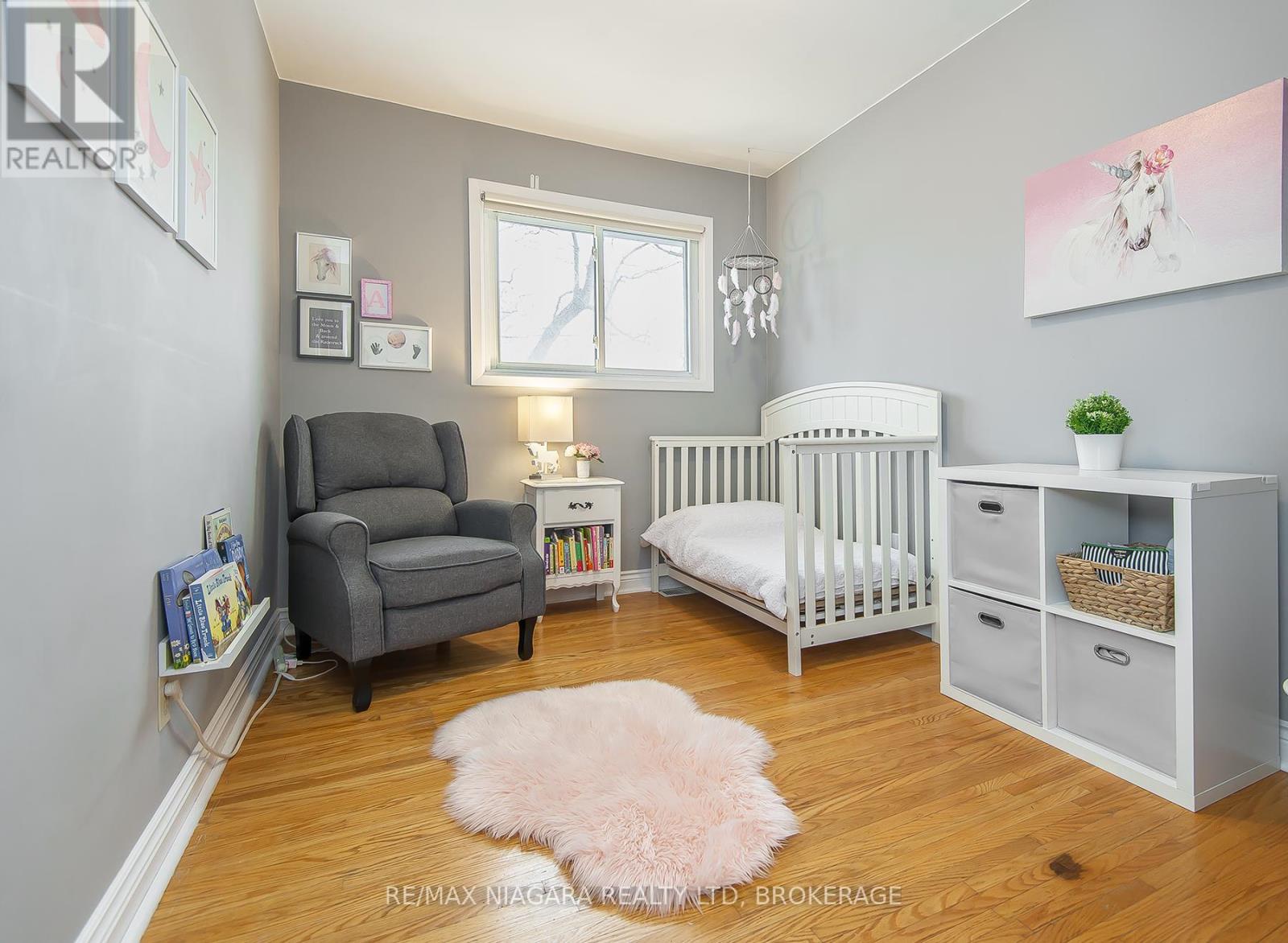 Photo 25 of 5 Glen Avenue, St Catharines ON