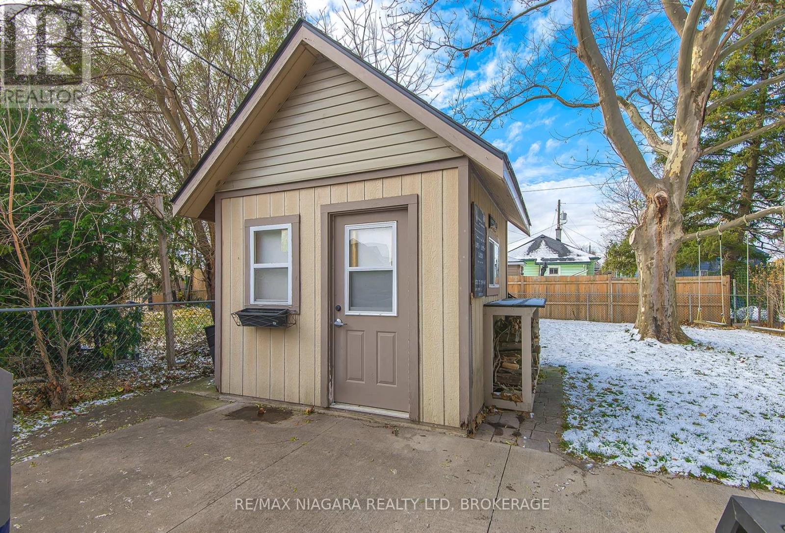 Photo 6 of 5 Glen Avenue, St Catharines ON
