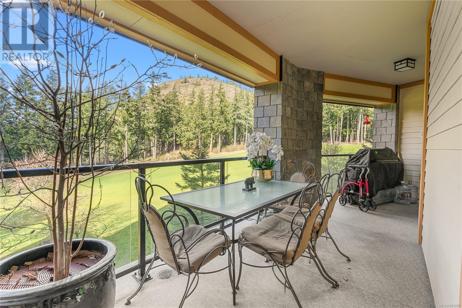315 1400 Lynburne Pl, Langford real estate listing 991280