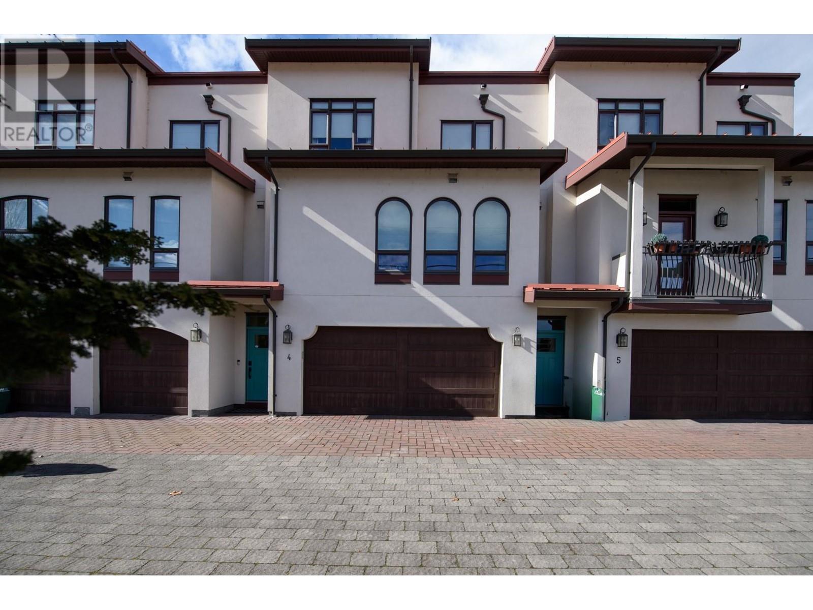 4 3756 Lakeshore Road, Kelowna