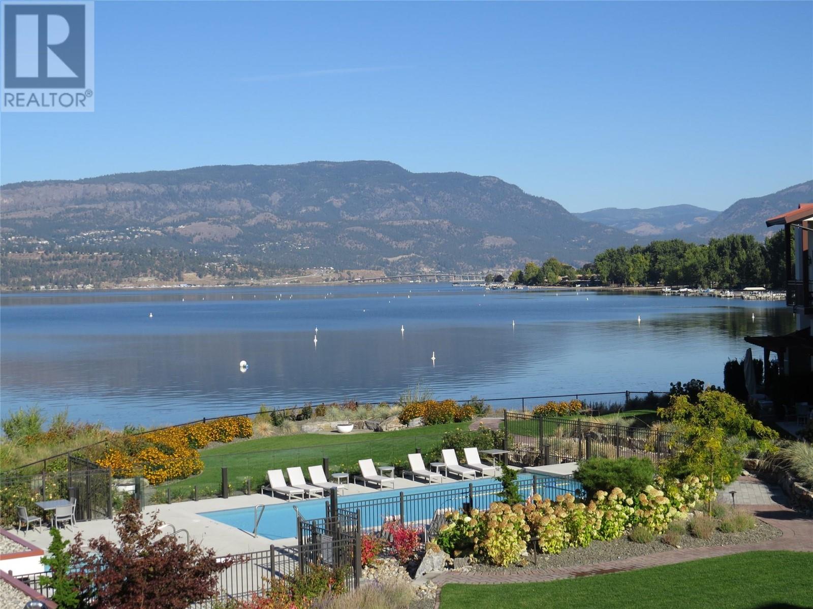 4 3756 Lakeshore Road, Kelowna