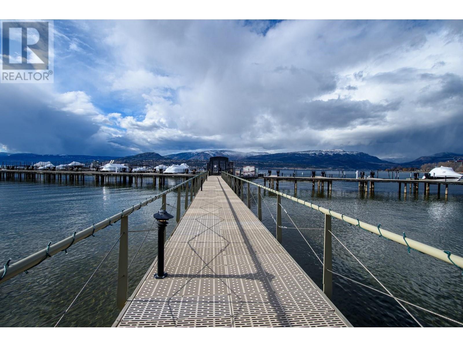 4 3756 Lakeshore Road, Kelowna