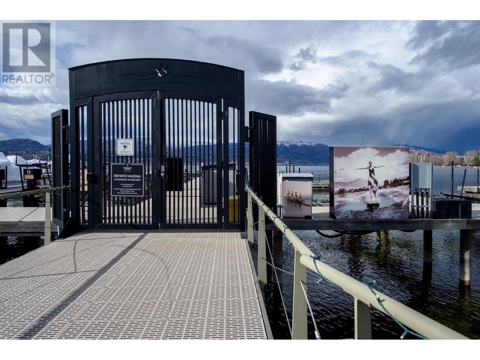 4 3756 Lakeshore Road, Kelowna