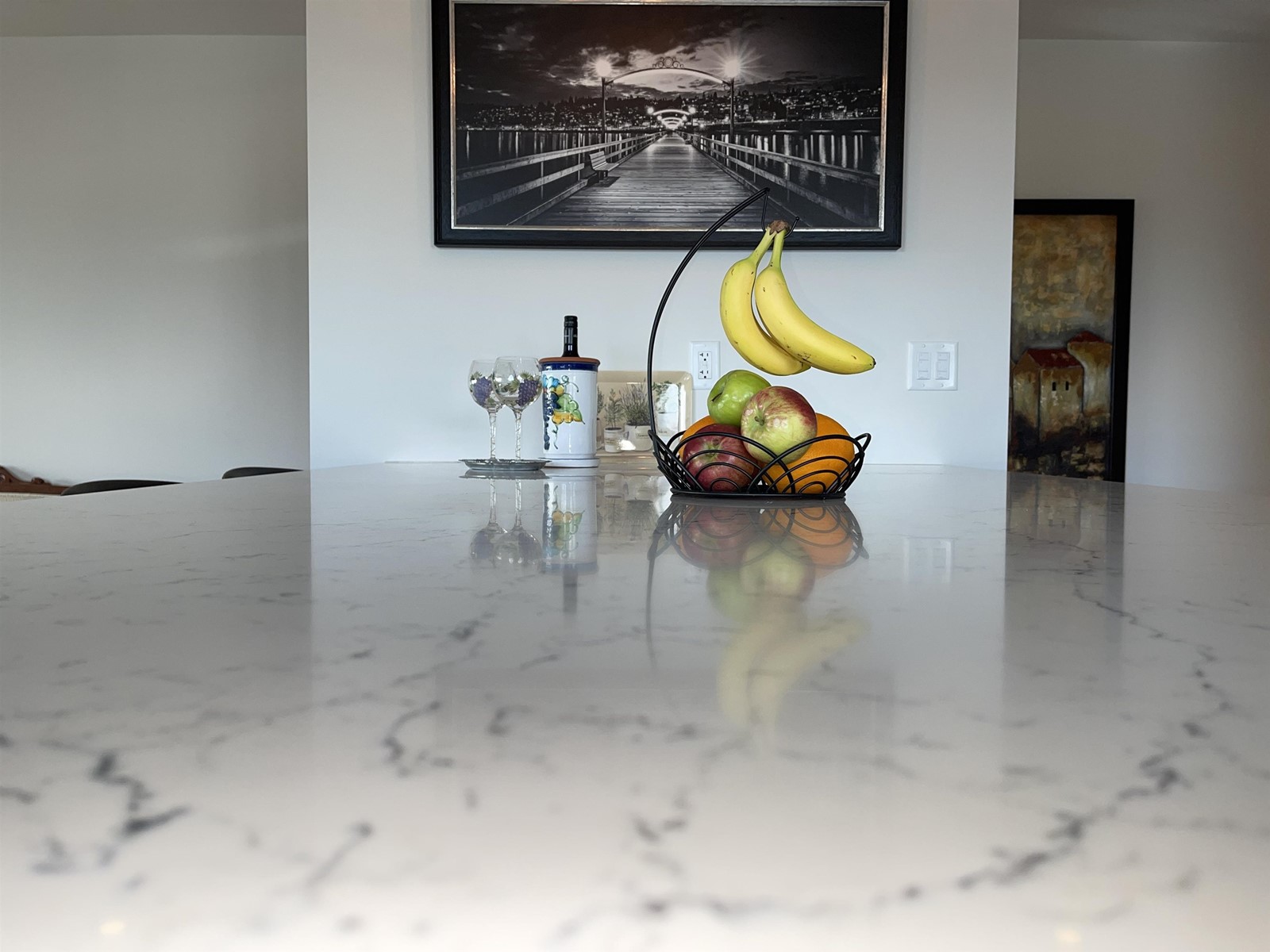 101 15219 ROYAL AVENUE, White Rock real estate listing R2962307