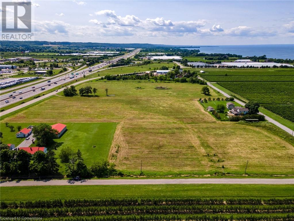 Photo 12 of 4766 Bartlett Road N, Beamsville ON