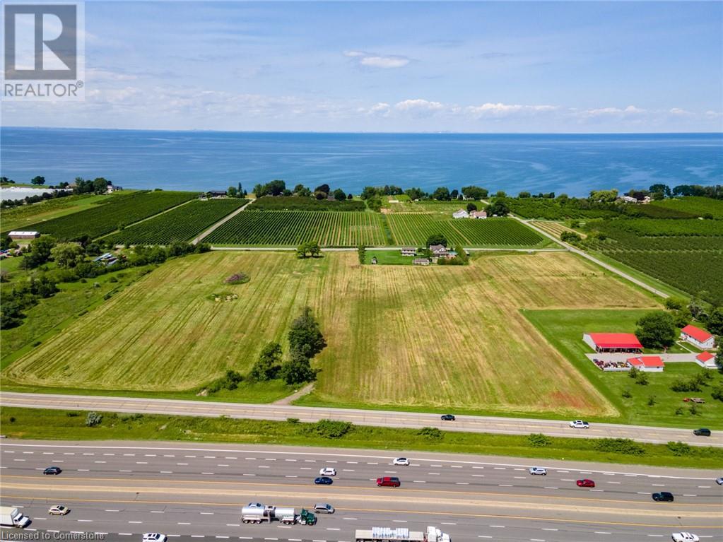 Photo 5 of 4766 Bartlett Road N, Beamsville ON