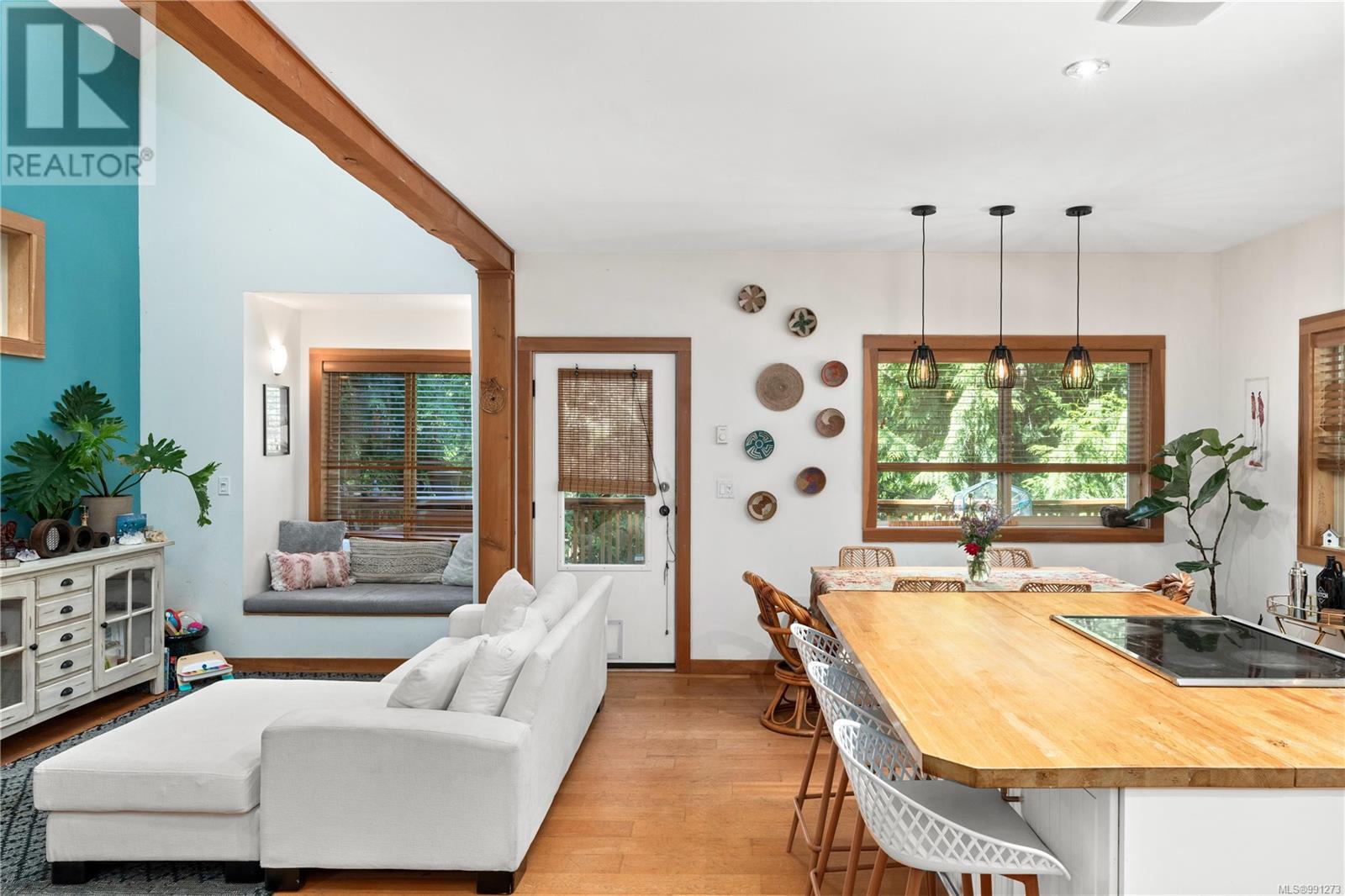  2795 Meadowview Road, Shawnigan Lake