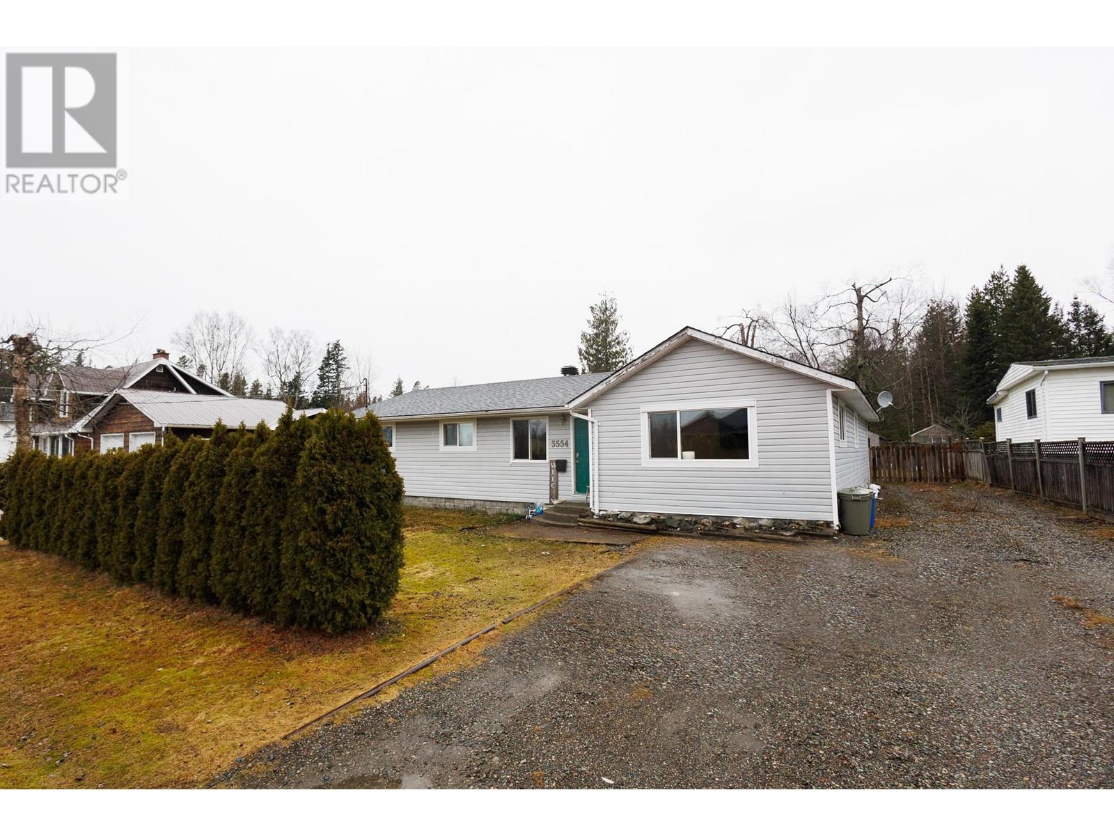 3554 NEWELL Avenue, Terrace