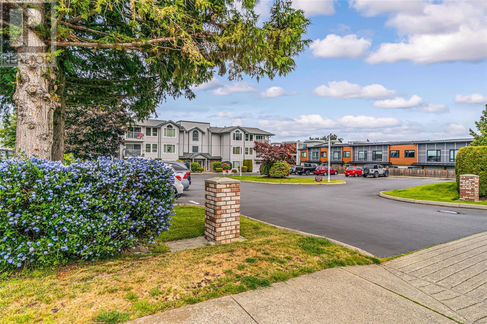 203 435 Morison Ave, Parksville real estate listing 991304