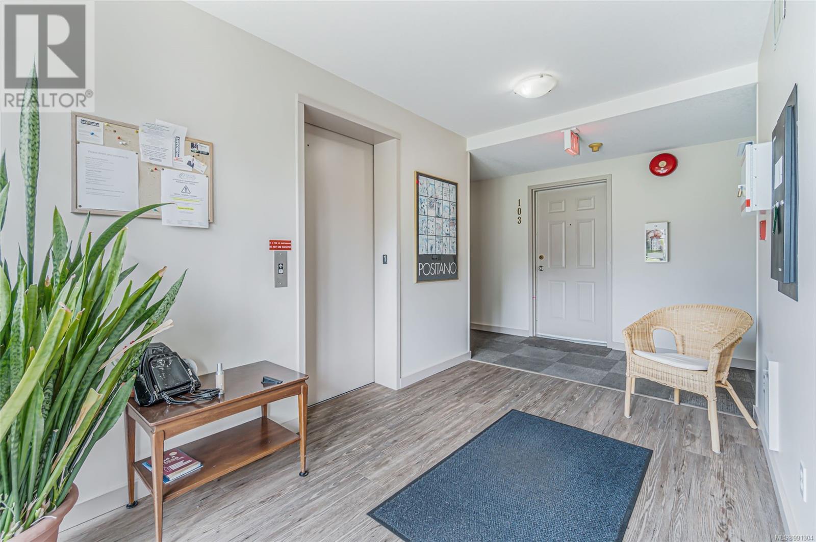 203 435 Morison Ave, Parksville real estate listing 991304