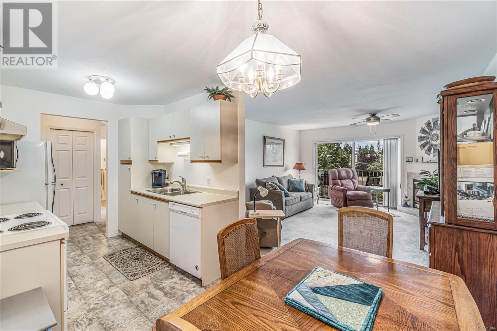 203 435 Morison Ave, Parksville real estate listing 991304