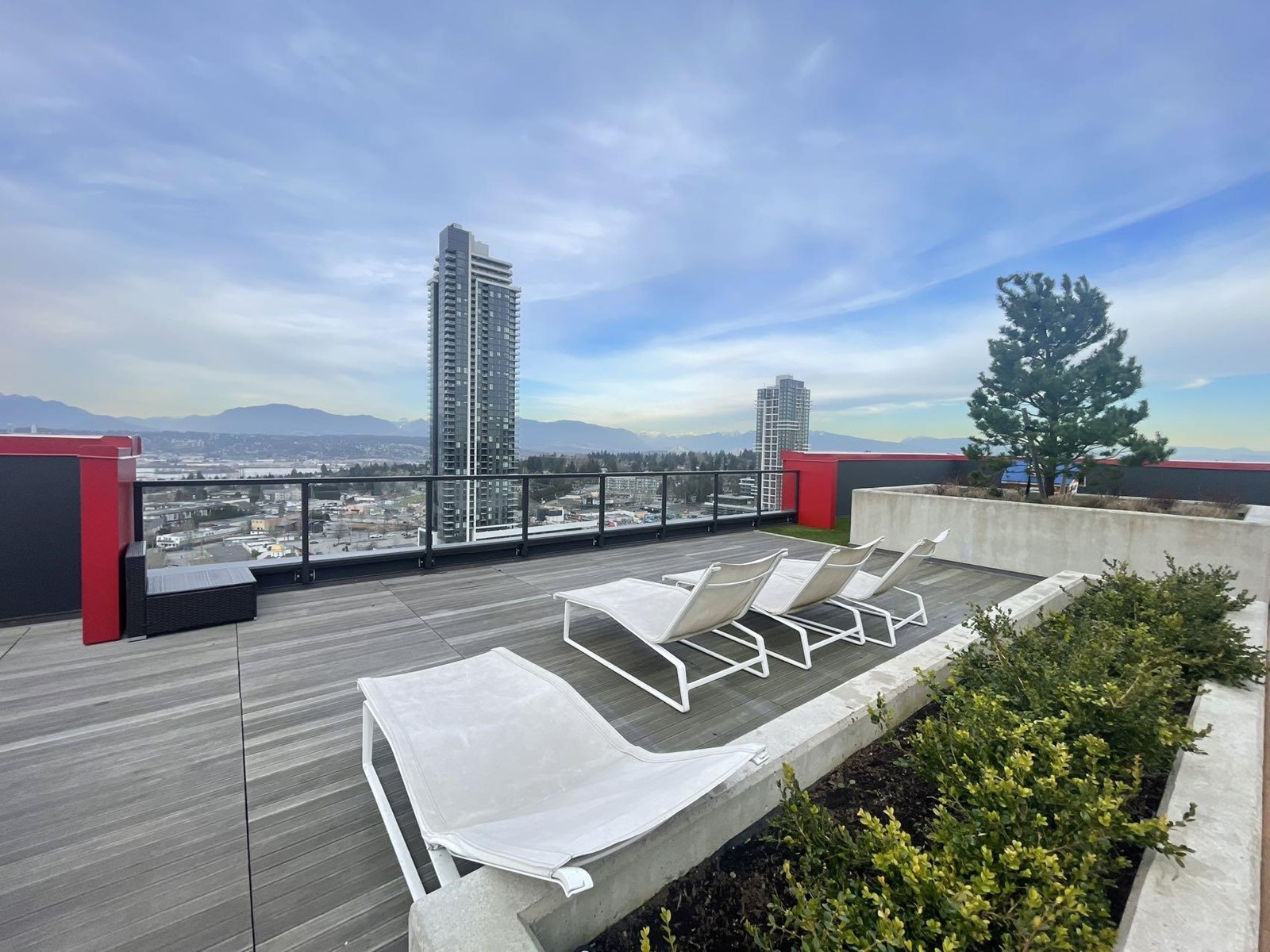 1114 10626 CITY PARKWAY, Surrey real estate listing R2970441