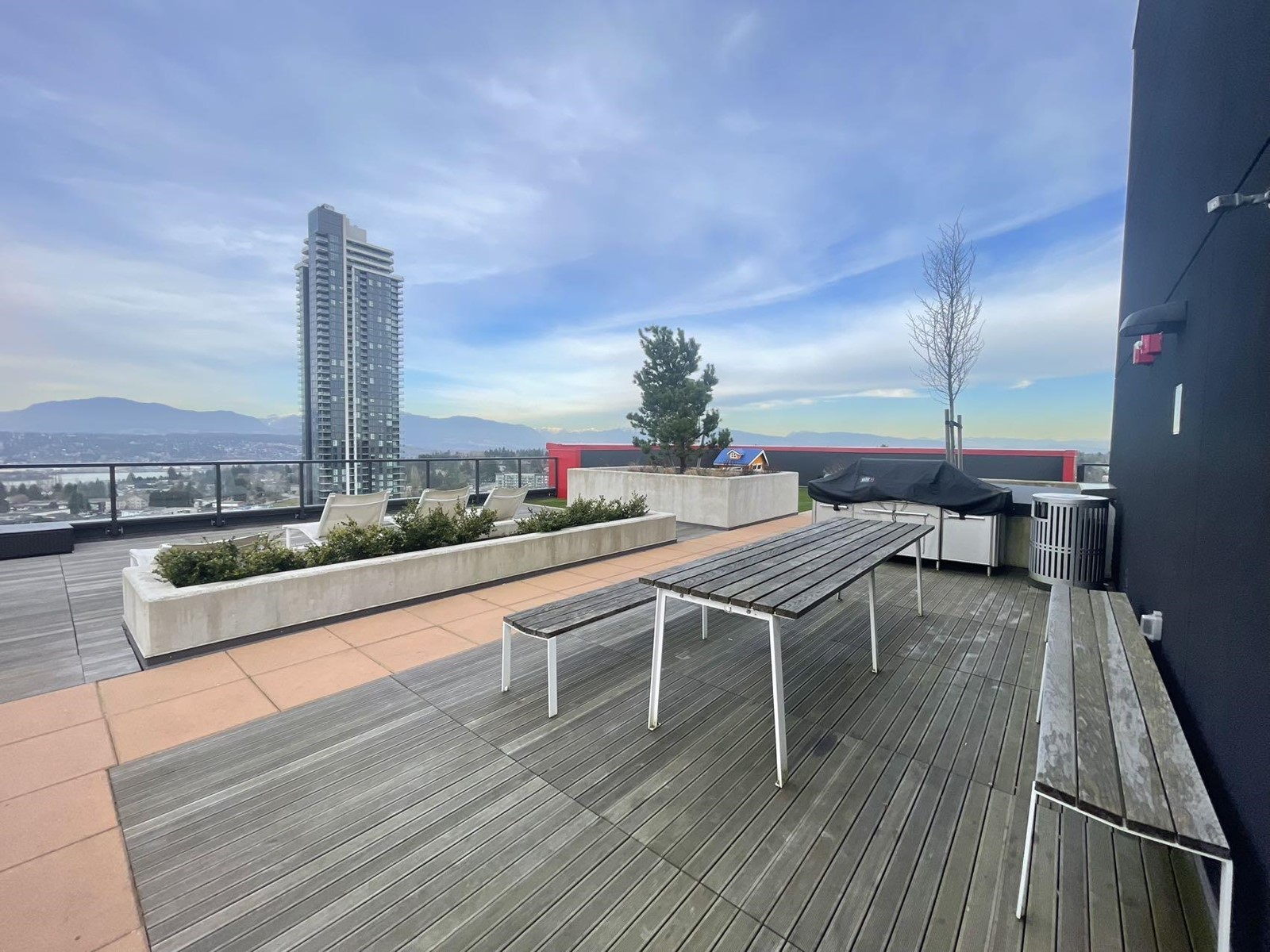 1114 10626 CITY PARKWAY, Surrey real estate listing R2970441