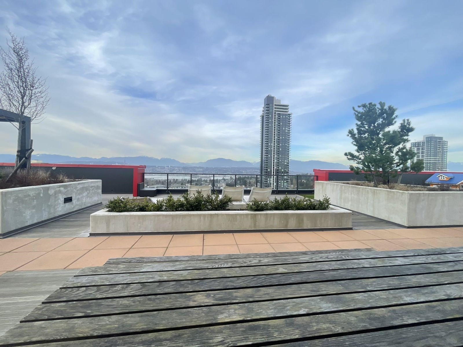 1114 10626 CITY PARKWAY, Surrey real estate listing R2970441