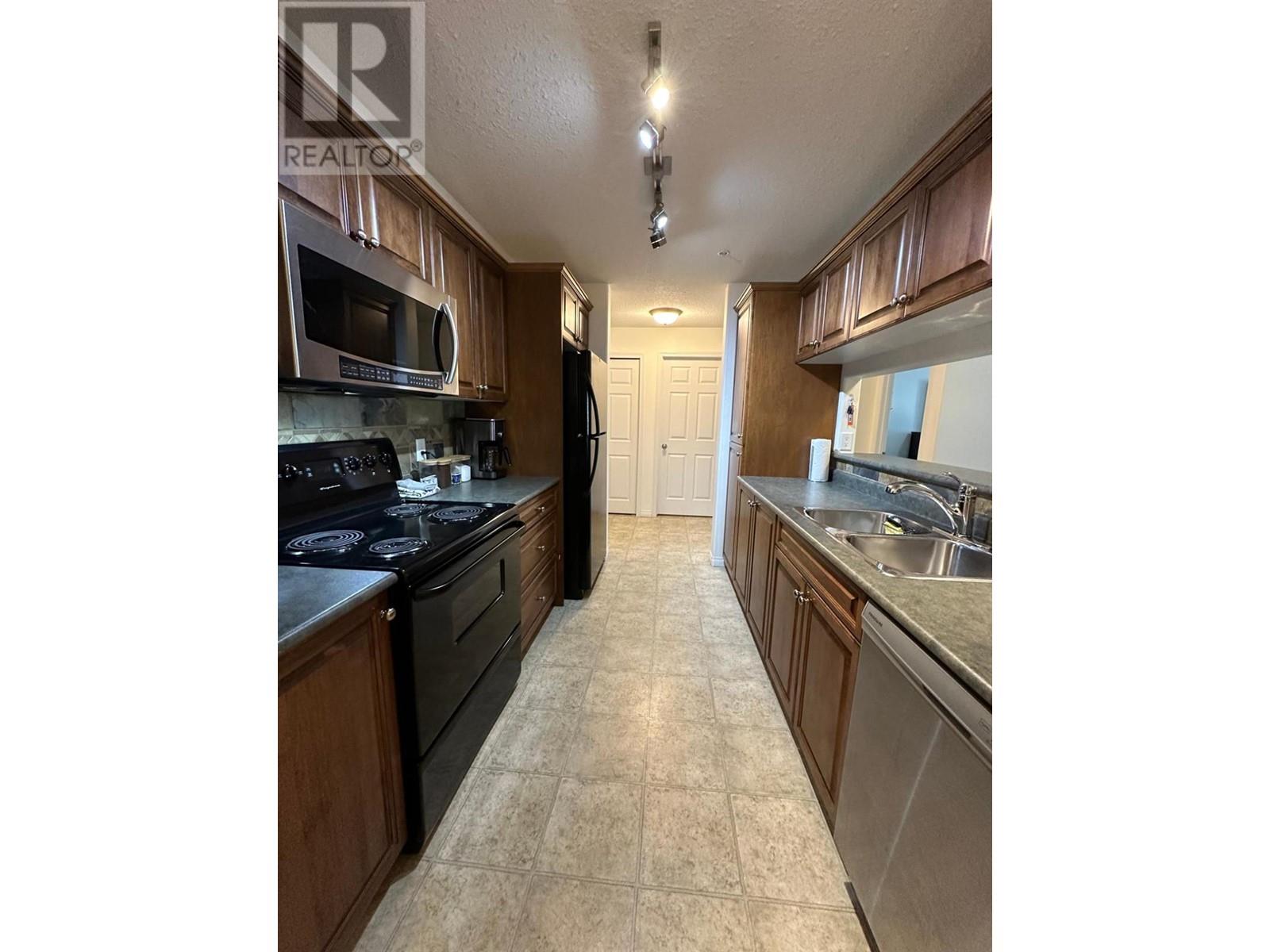 #210 4767 FORSTERS LANDING Road - 2