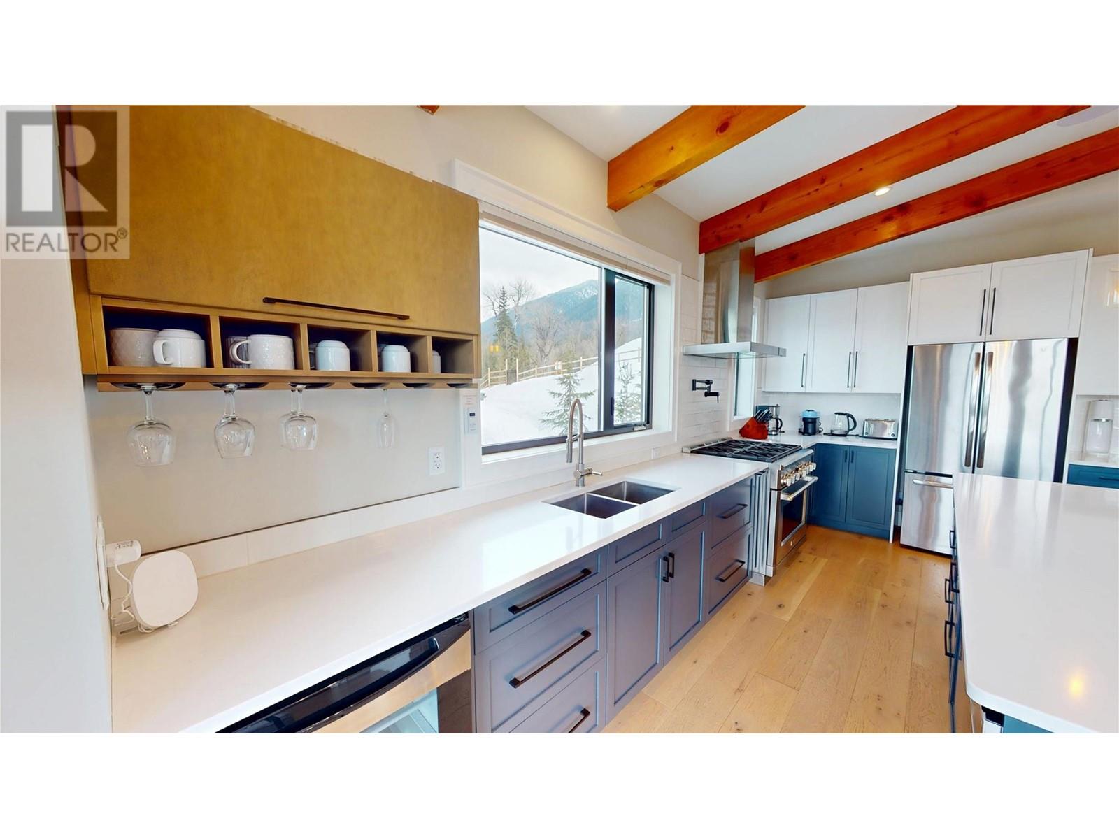 5418 Resort Drive, Fernie