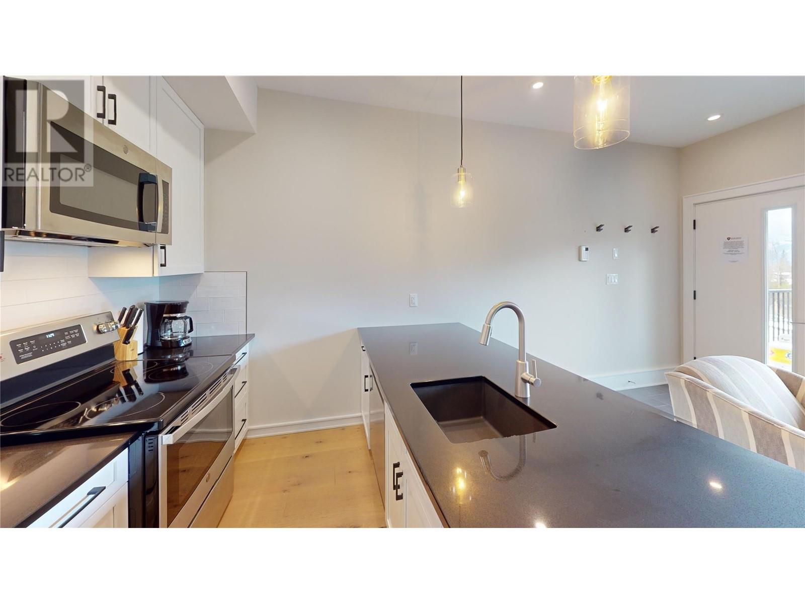 5418 Resort Drive, Fernie