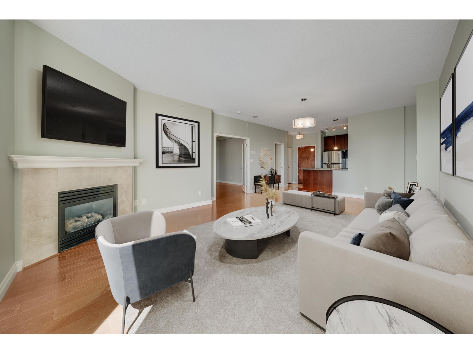 206 1581 FOSTER STREET, White Rock real estate listing for sale