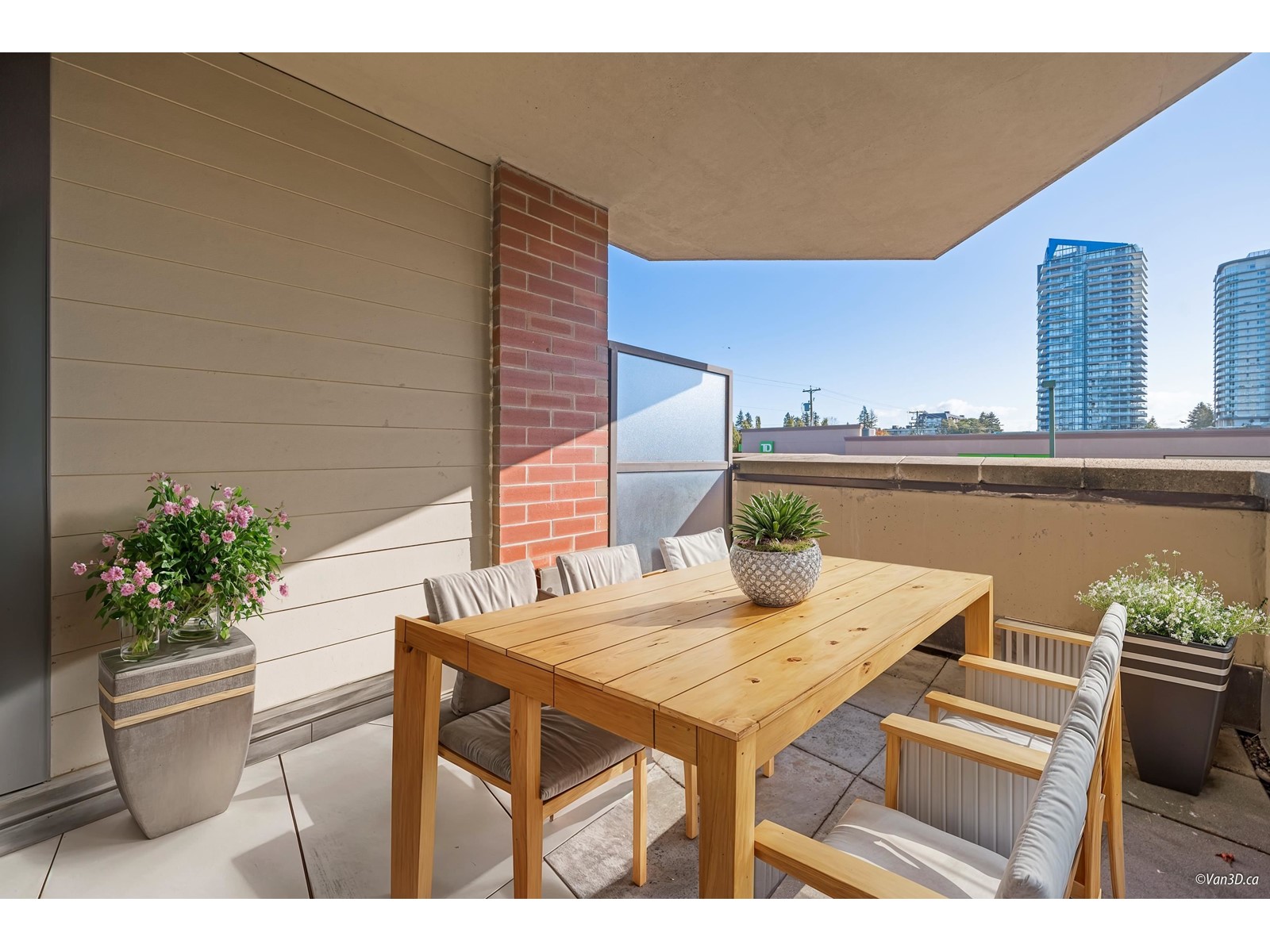 206 1581 FOSTER STREET, White Rock real estate listing R2973125