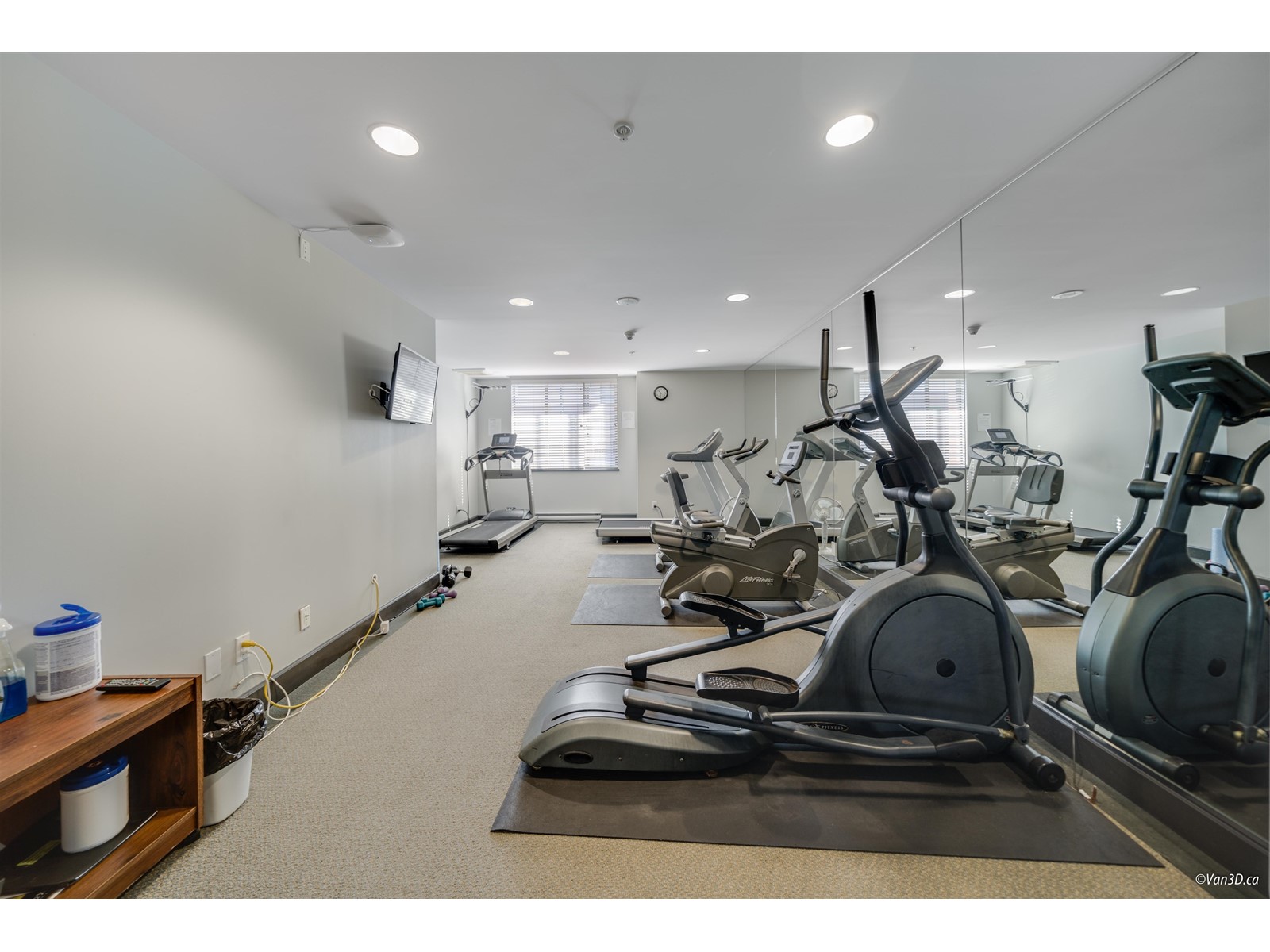 206 1581 FOSTER STREET, White Rock real estate listing R2973125