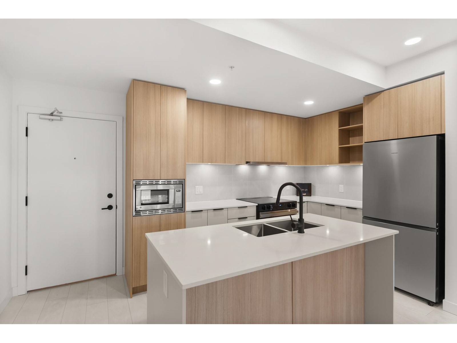 527 9456 134 STREET, Surrey