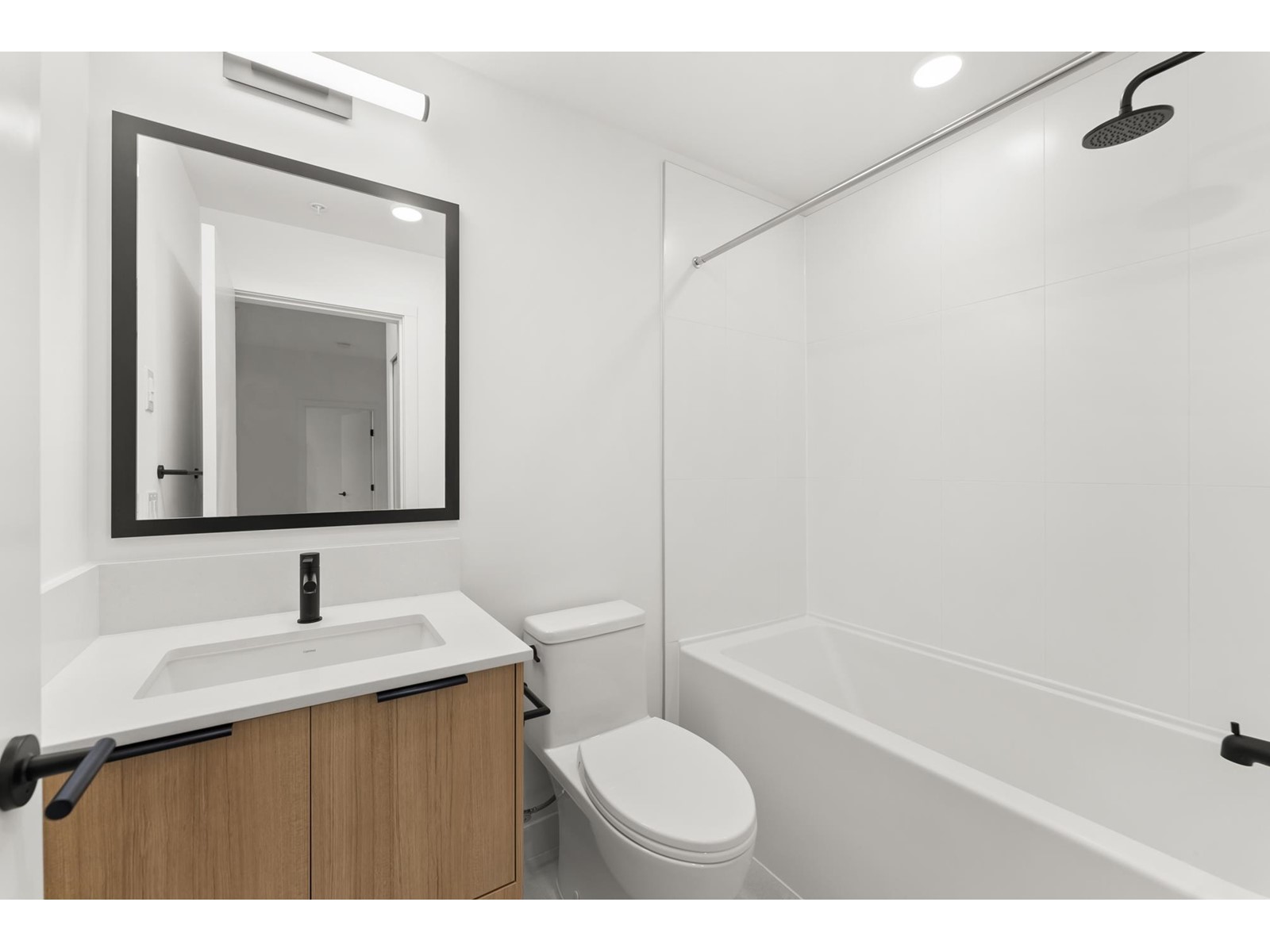 527 9456 134 STREET, Surrey