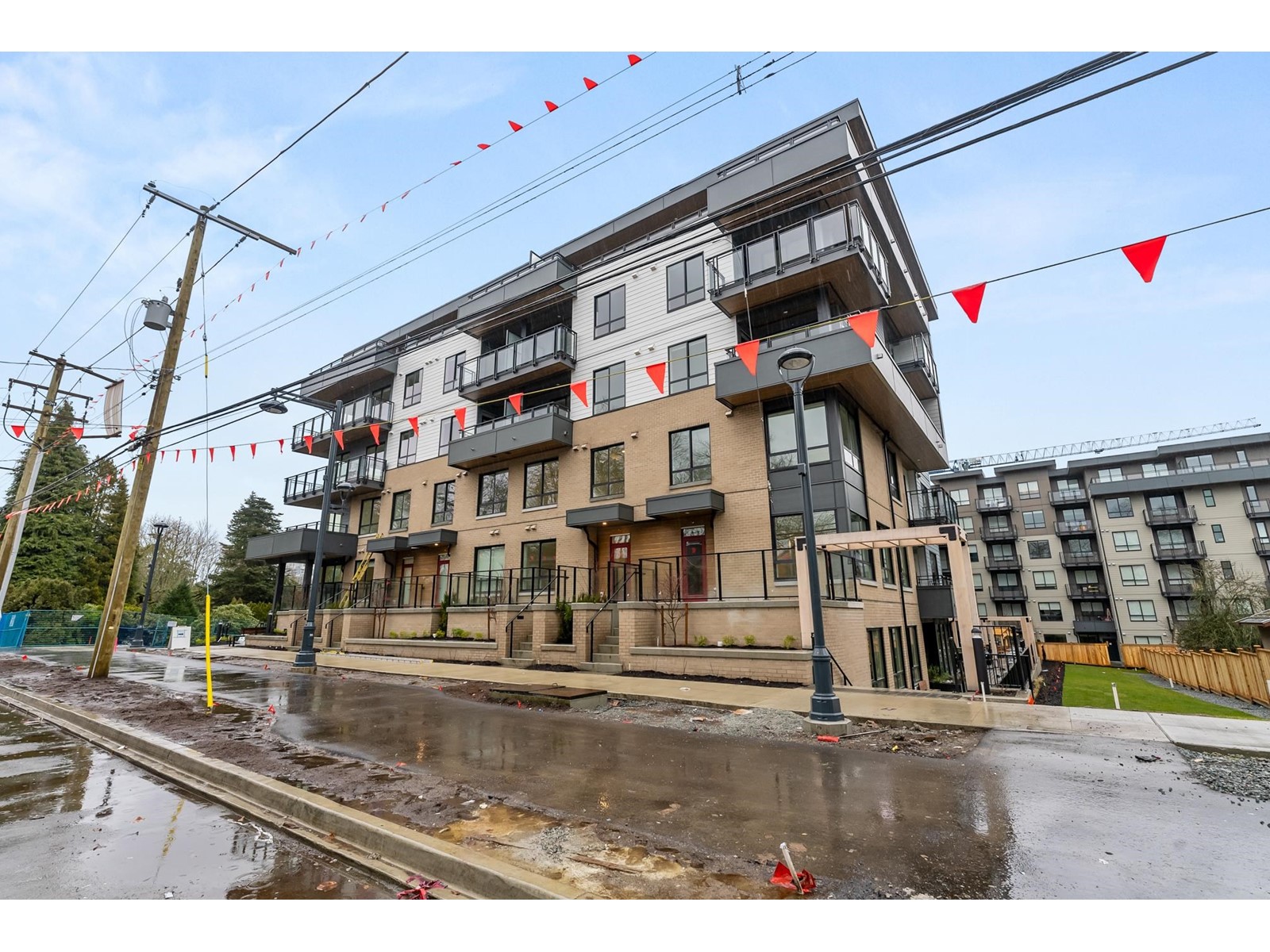 527 9456 134 STREET, Surrey