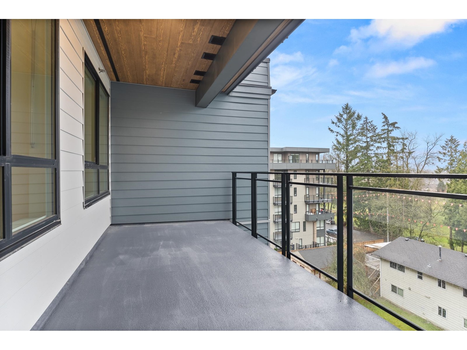 527 9456 134 STREET, Surrey