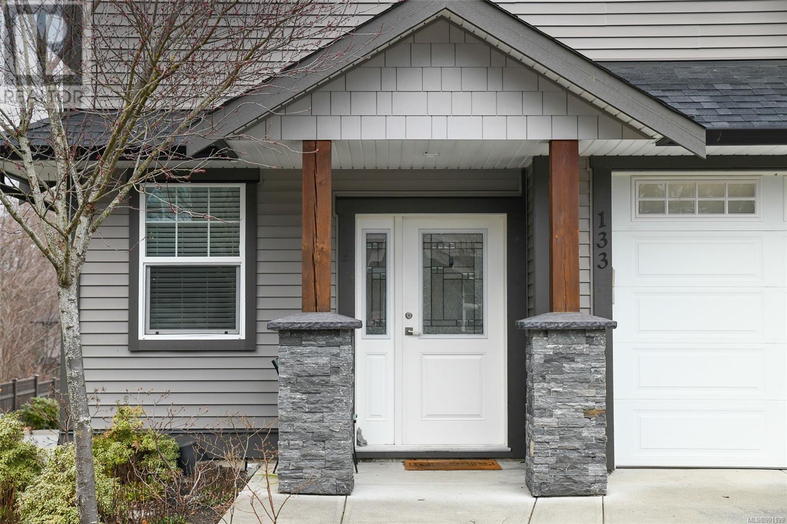 133 2077 20th St, Courtenay real estate listing for sale