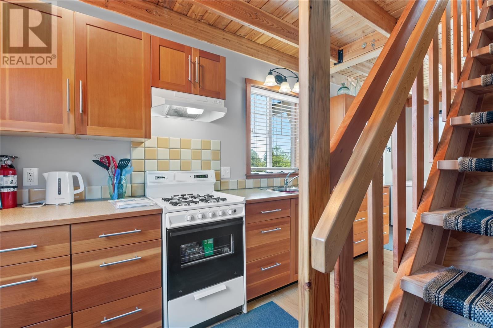 1129 Fifth Ave, Ucluelet