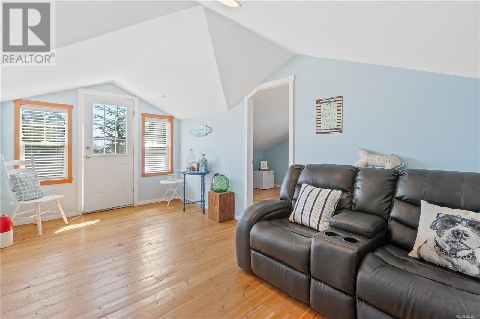 1129 Fifth Ave, Ucluelet