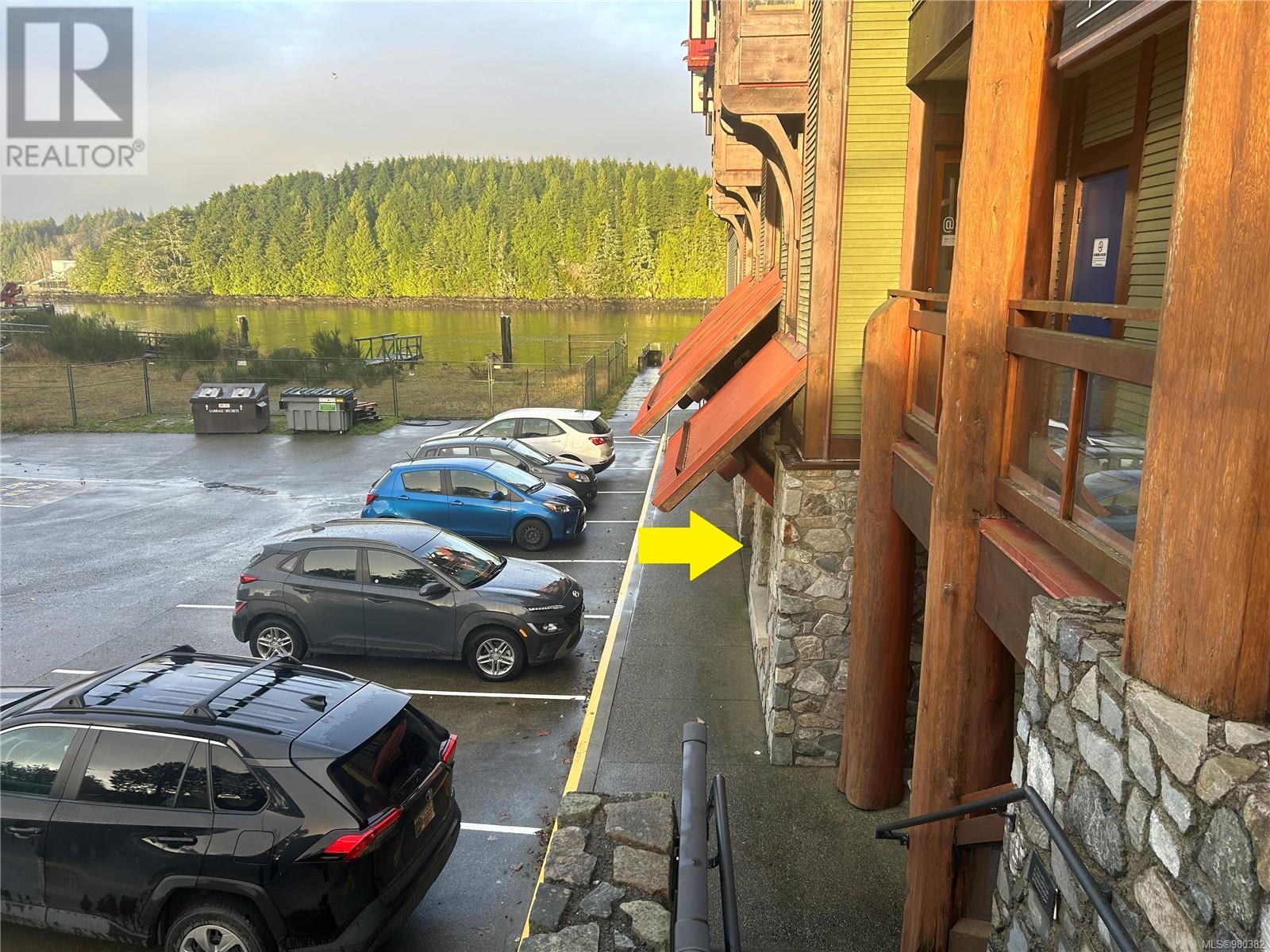 6 1645 Cedar Rd, Ucluelet