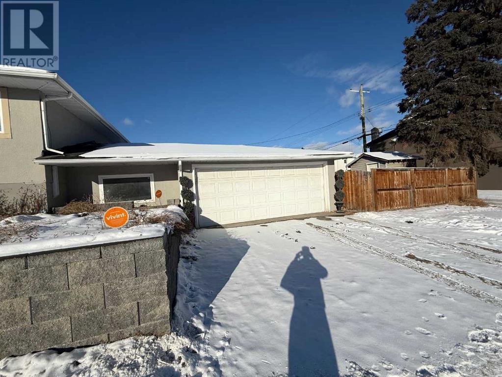 Multi-family House for Sale in   ave  ST SW  Avenue Killarney/Glengarry Calgary 