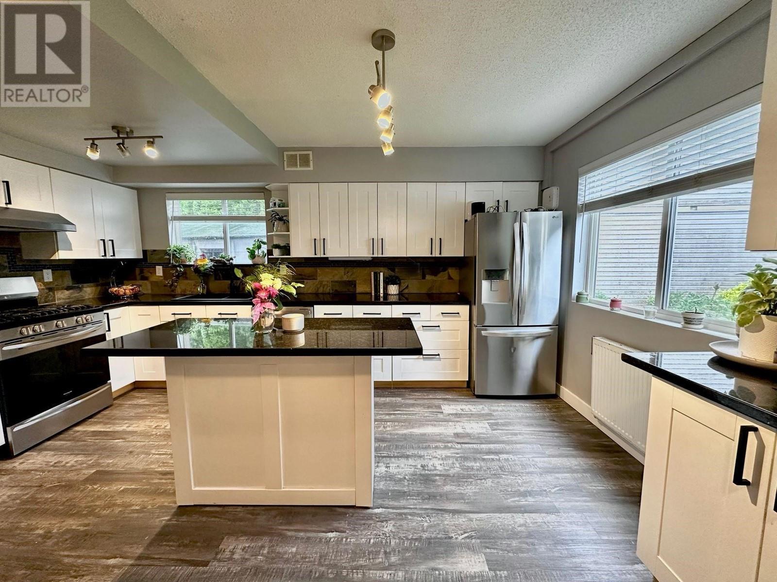 12075 MCINTYRE COURT, Maple Ridge real estate listing R2970890